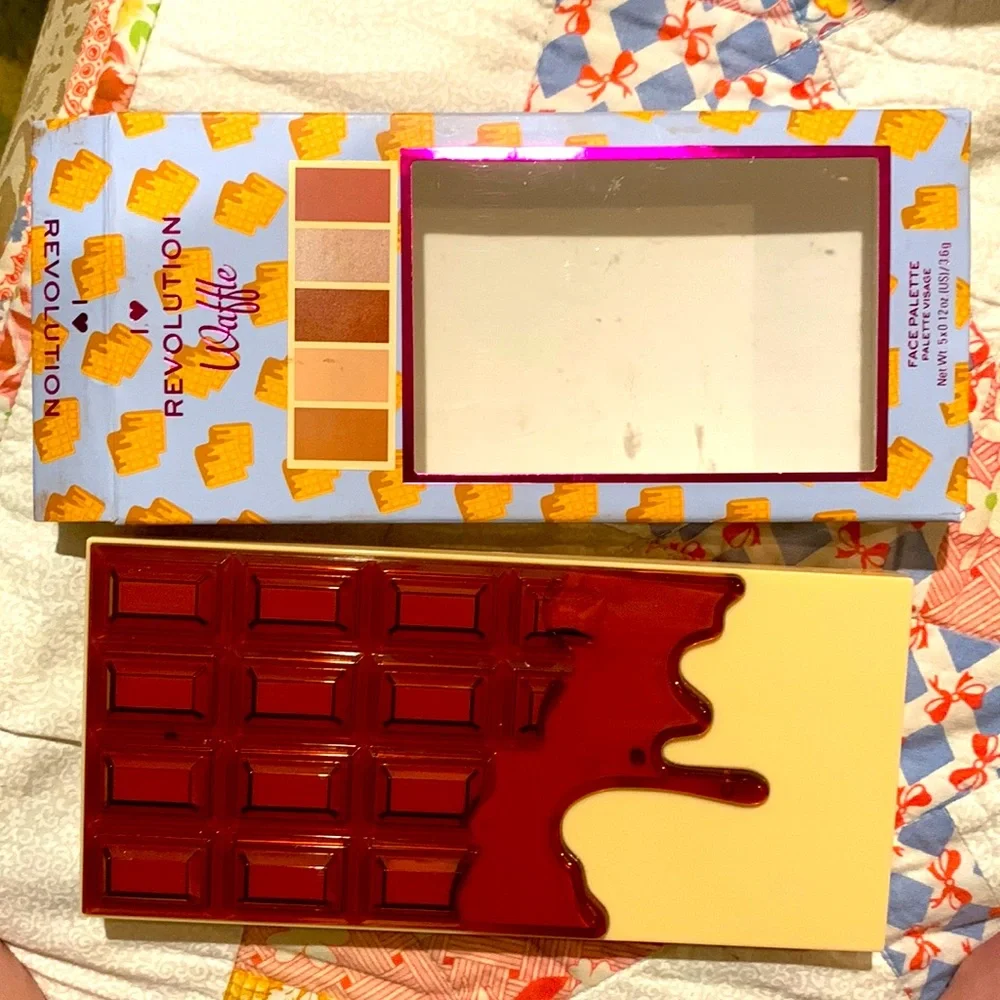 I Heart Revolution Waffle Face Palette 5x .12 oz NEW